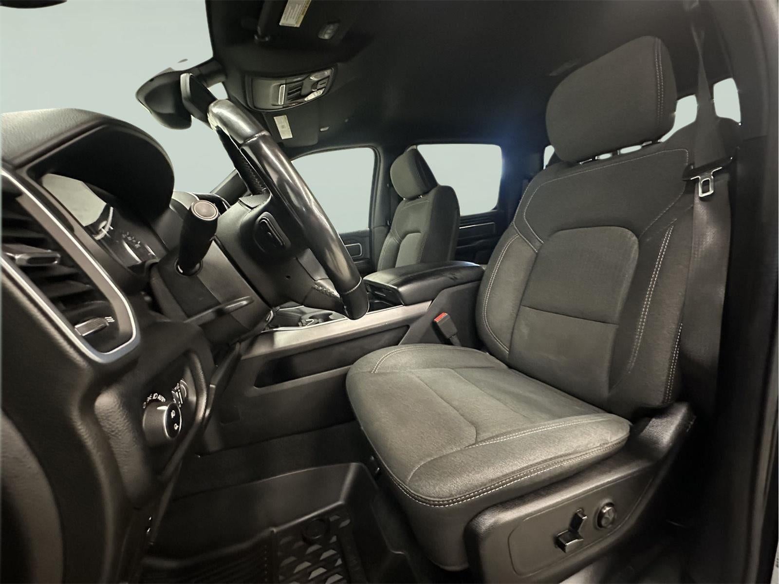 2019 RAM 1500 Big Horn/Lone Star Crew Cab 4x4 5'7" Box