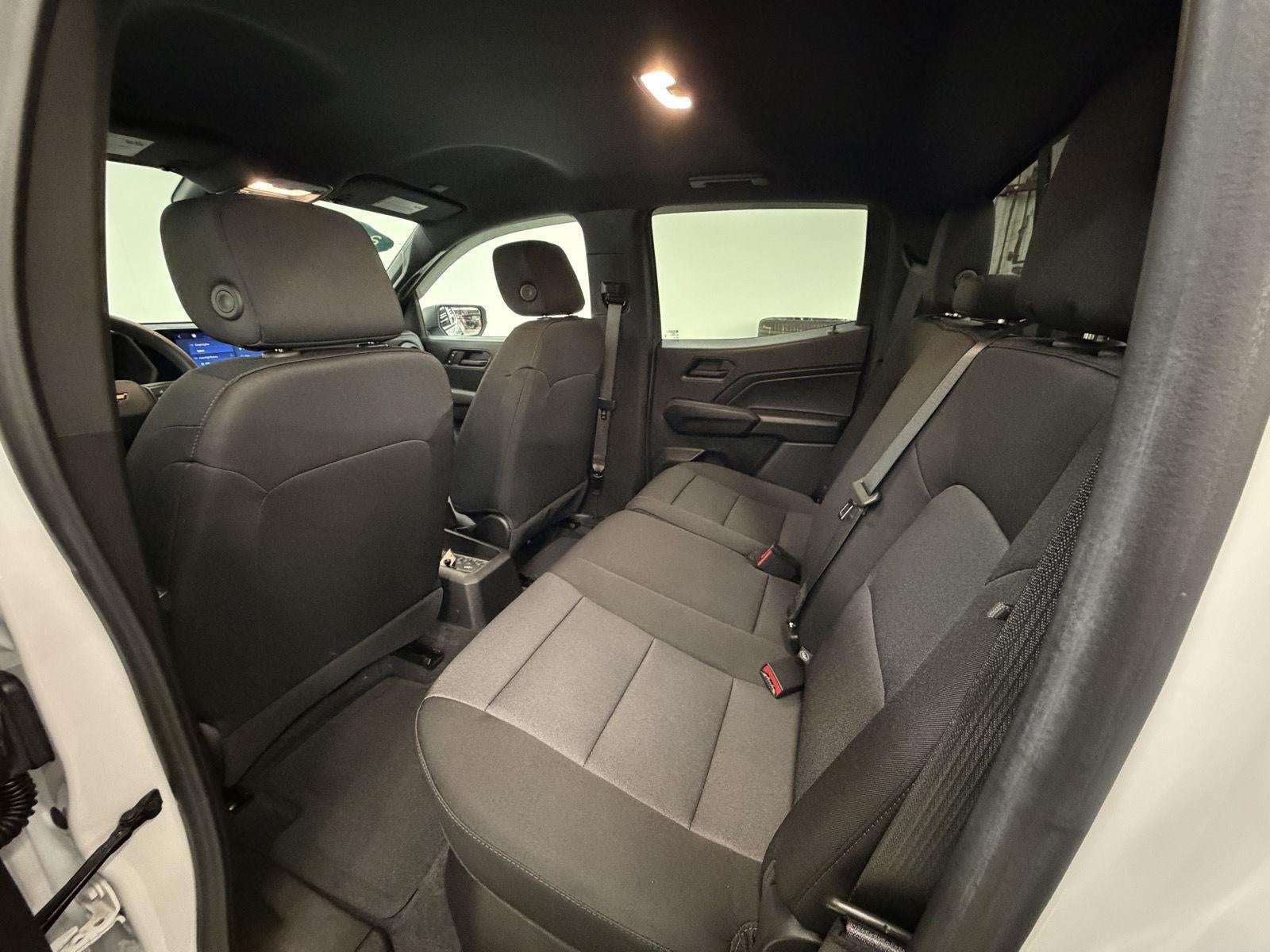 2023 Chevrolet Colorado WT