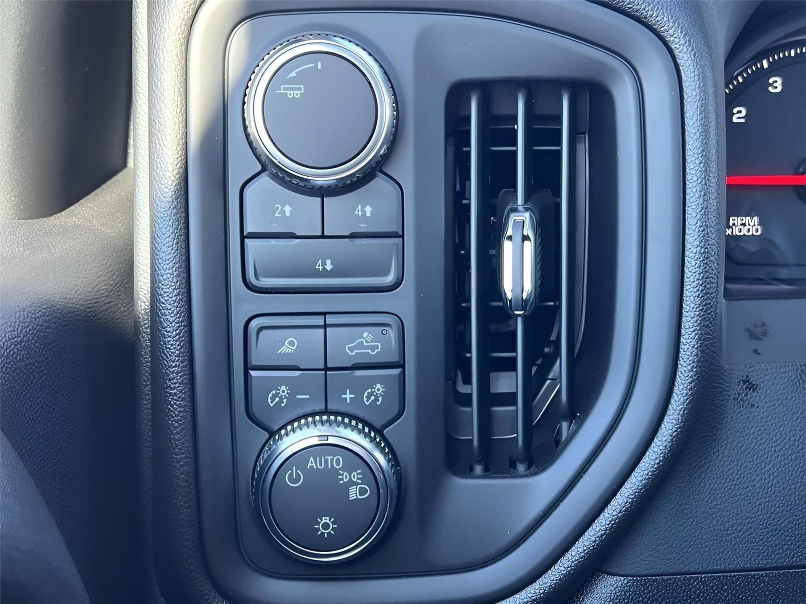 2025 GMC Sierra 3500 HD Chassis Cab Pro