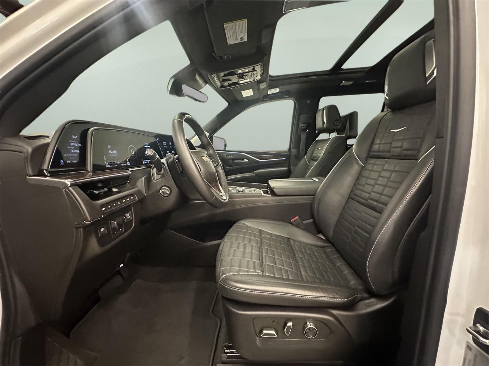 2023 Cadillac Escalade Sport Platinum