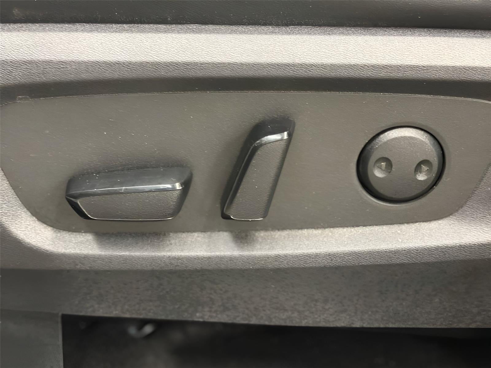 2024 Nissan Pathfinder Platinum 4WD