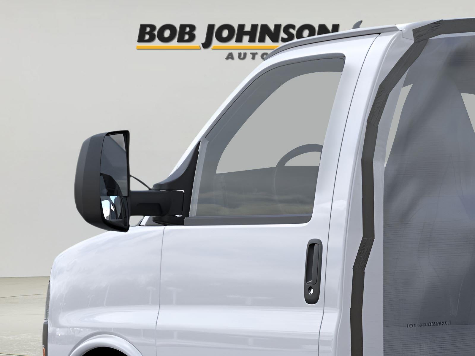 2026 GMC Savana Cutaway 3500 1WT