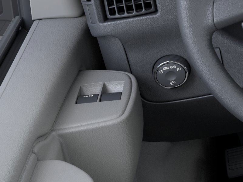 2026 GMC Savana Cutaway 3500 1WT