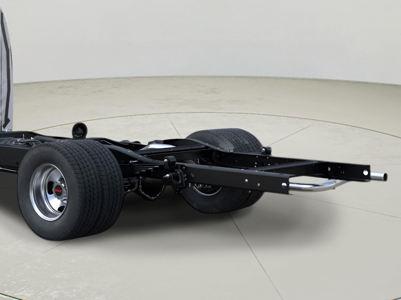 2026 GMC Savana Cutaway 3500 1WT