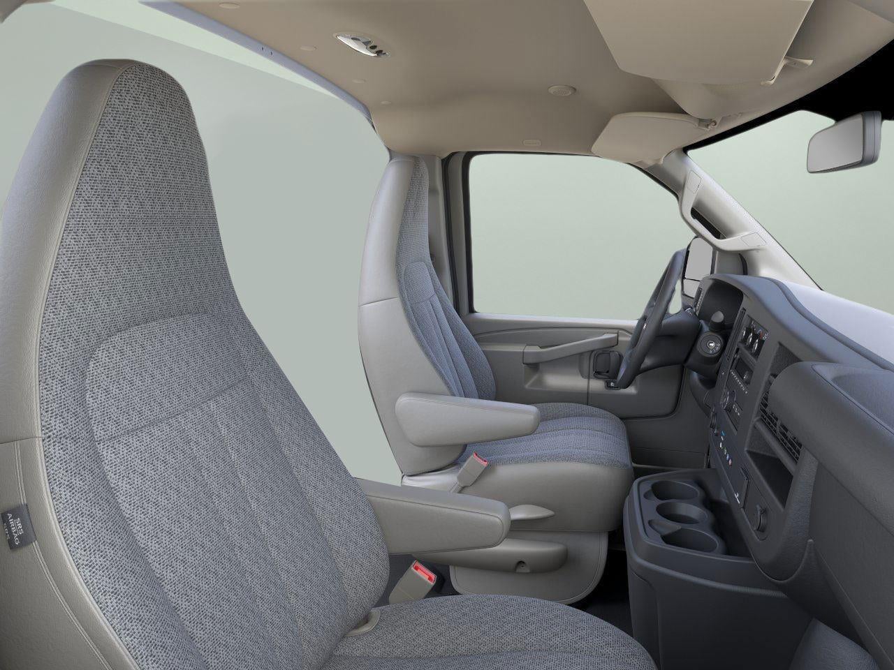 2026 GMC Savana Cutaway 3500 1WT