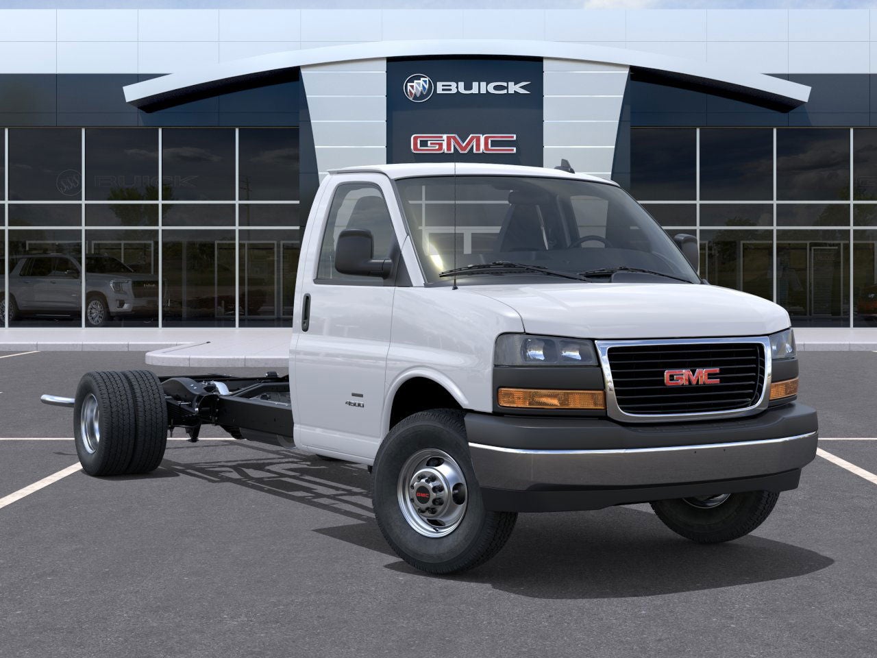 2026 GMC Savana Cutaway 3500 1WT