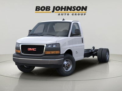 2026 GMC Savana Cutaway 3500 1WT