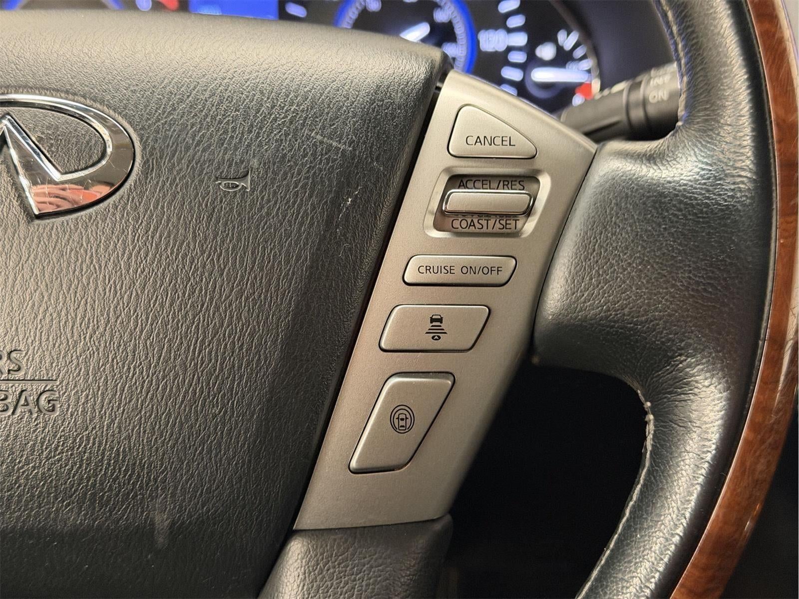 2017 INFINITI QX80 Limited