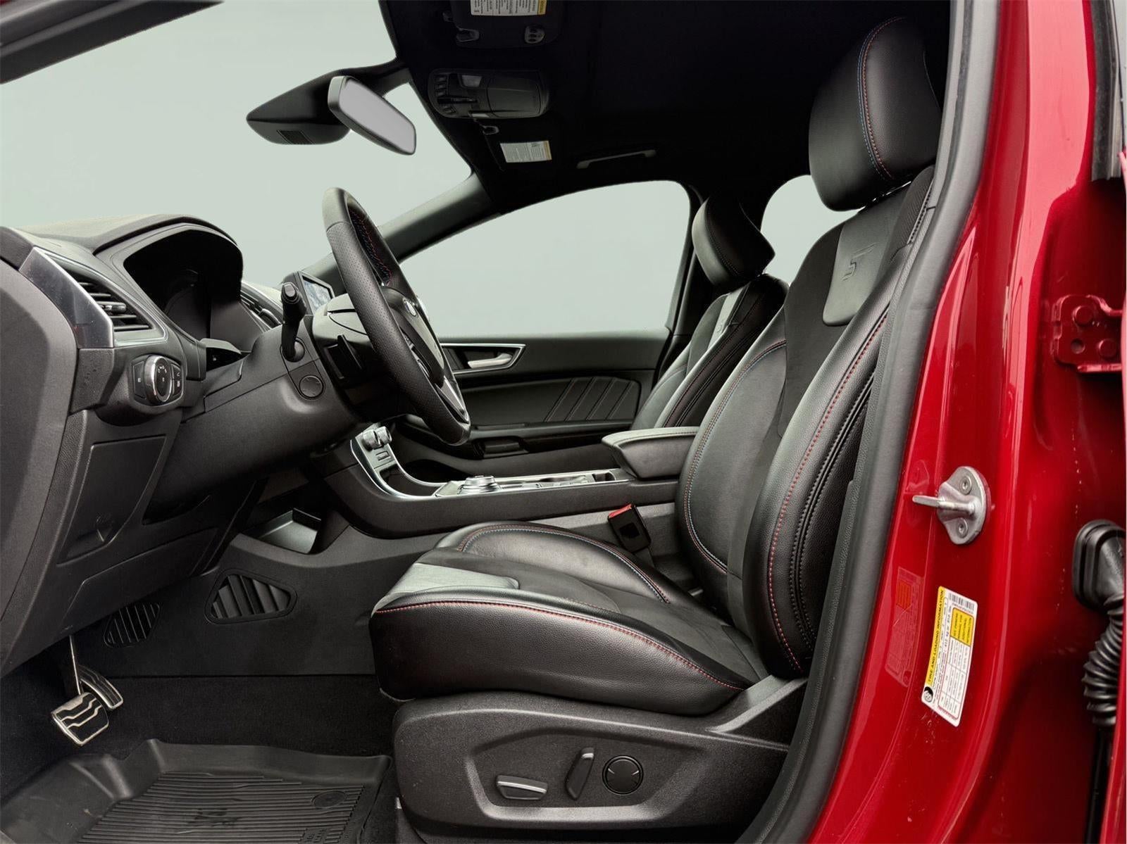 2023 Ford Edge ST