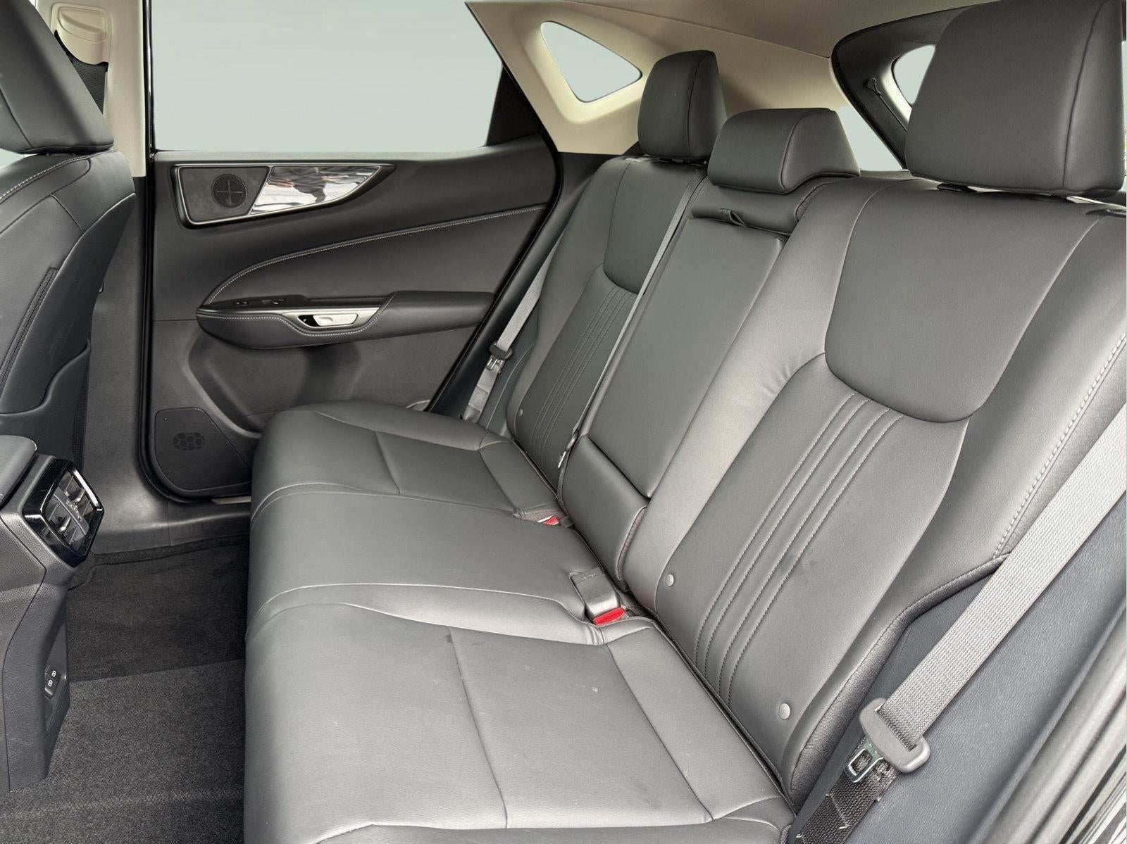 2026 Lexus NX 350h PREMIUM