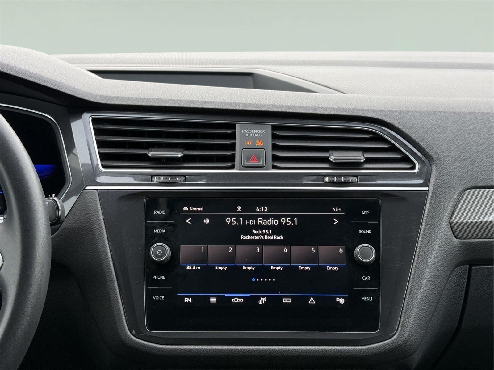 2022 Volkswagen Tiguan SE