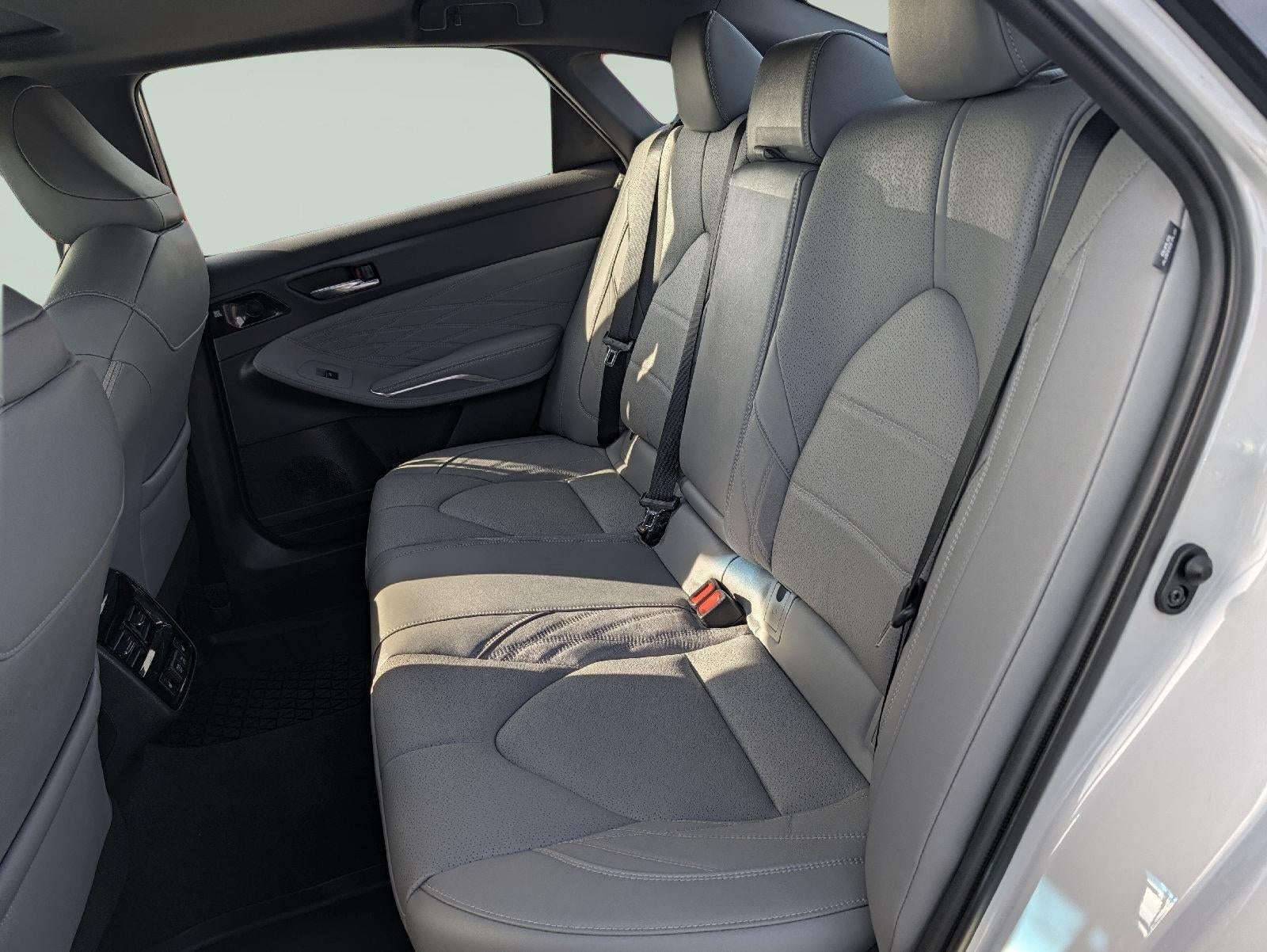2022 Toyota Avalon Limited