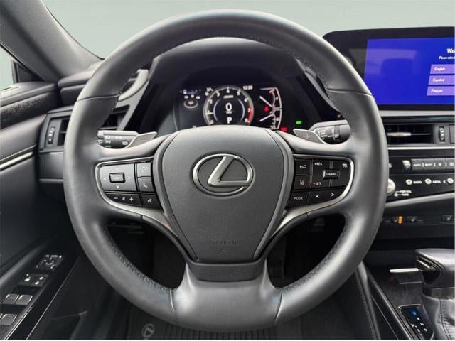 2023 Lexus ES 250 AWD Base