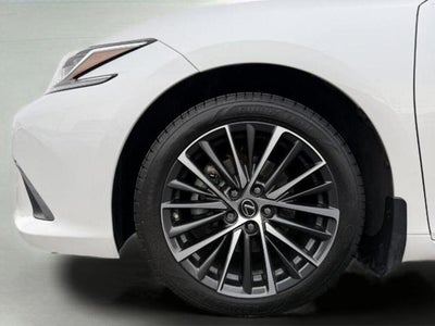 2023 Lexus ES 250 AWD Base