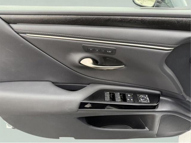 2023 Lexus ES 250 AWD Base