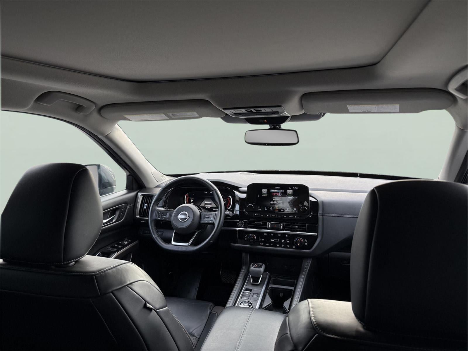 2022 Nissan Pathfinder Platinum