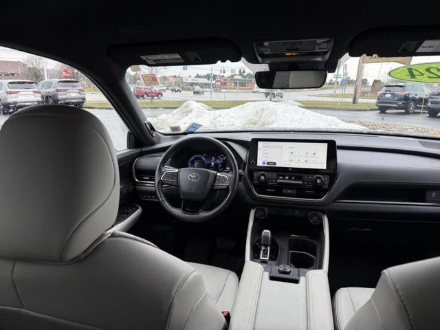 2024 Toyota Grand Highlander Hybrid MAX LIMITED