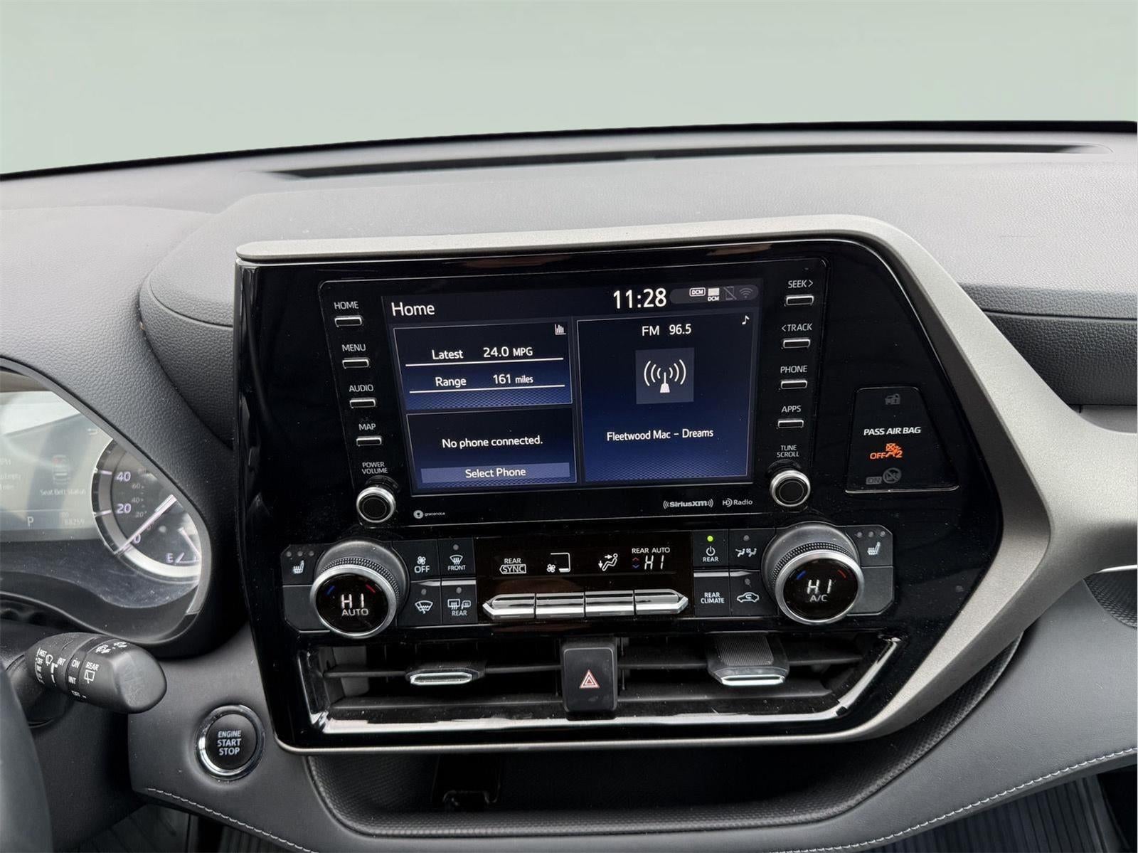 2022 Toyota Highlander XLE