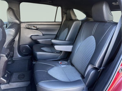 2023 Toyota Highlander XSE