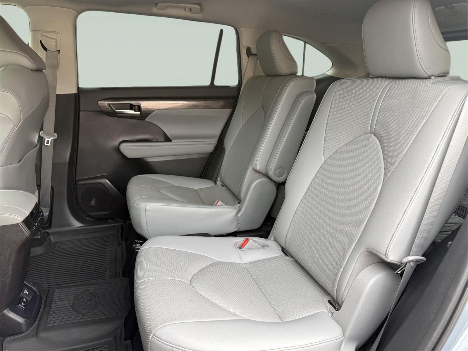 2021 Toyota Highlander Hybrid Limited