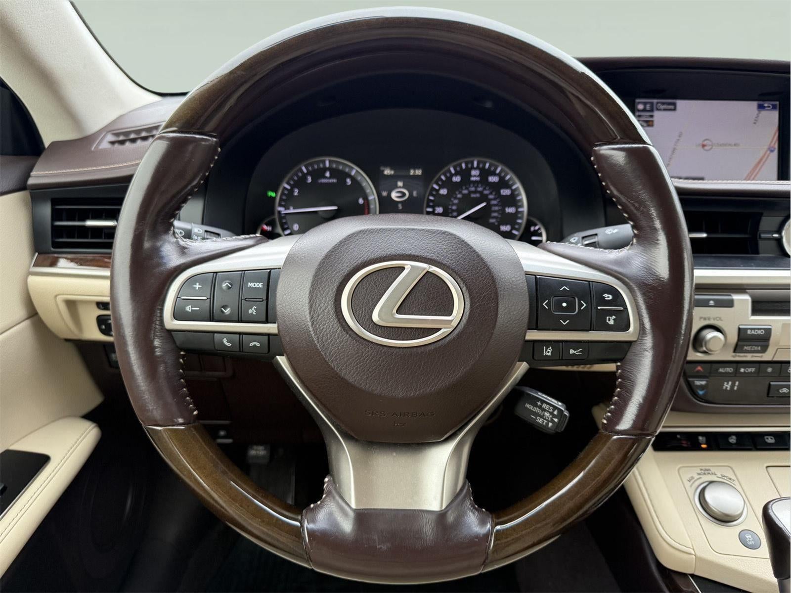 2016 Lexus ES 350 SEDAN