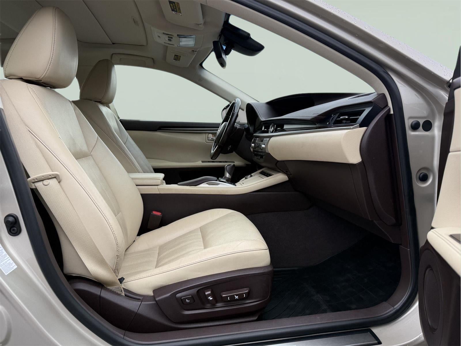 2016 Lexus ES 350 SEDAN