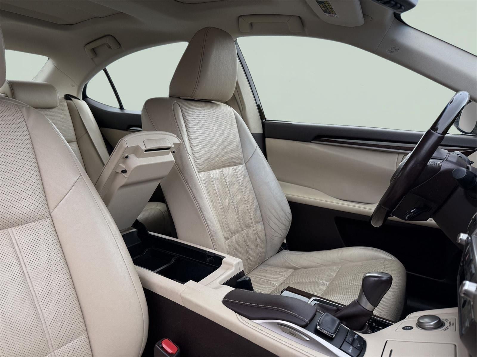 2016 Lexus ES 350 SEDAN