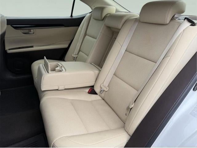 2016 Lexus ES 350 Sedan