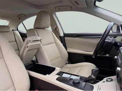 2016 Lexus ES 350 Sedan