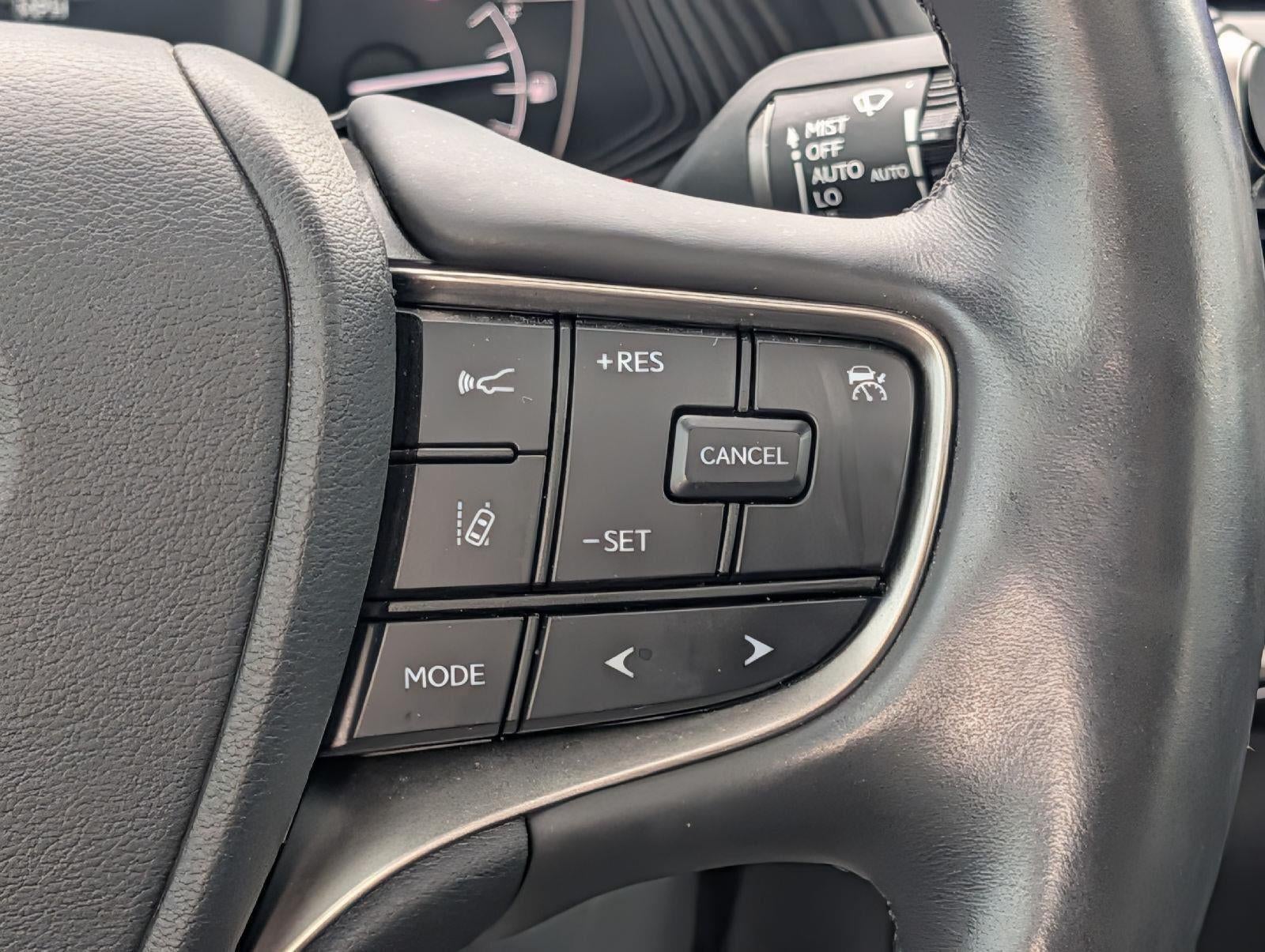 2023 Lexus UX 250h SUV