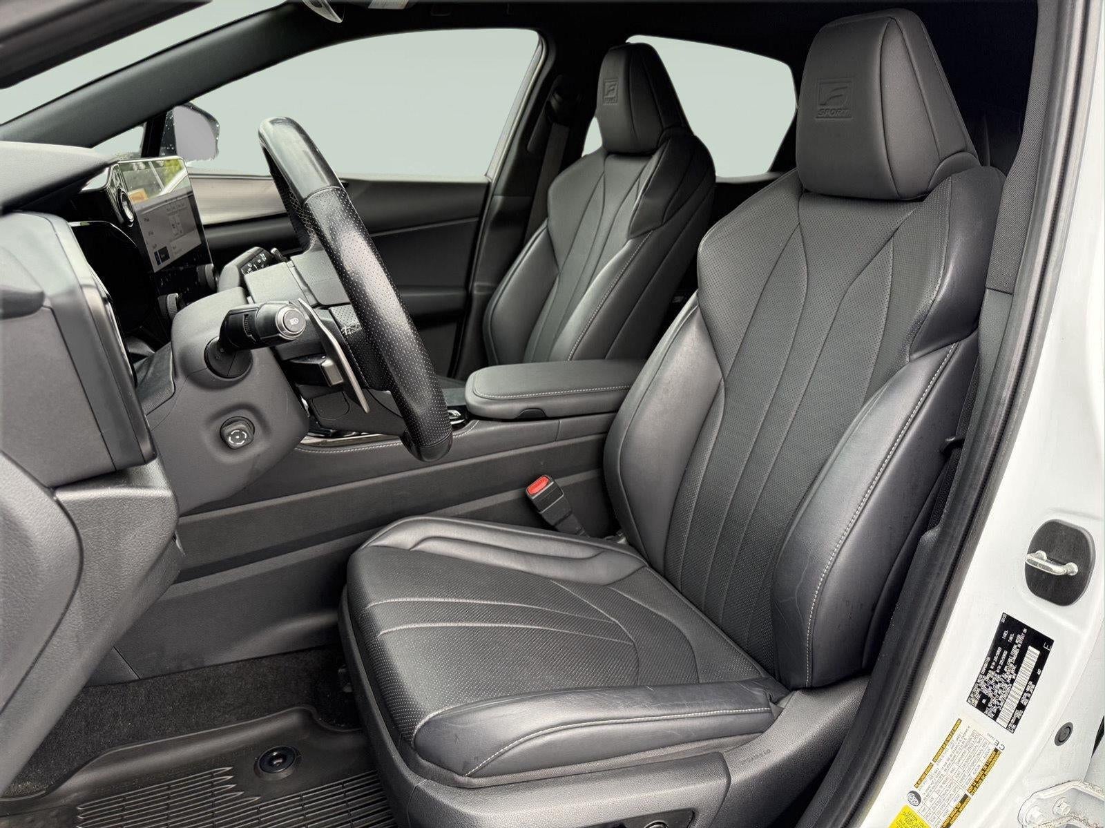 2024 Lexus NX 450h+ NX 450h+ F SPORT Handling