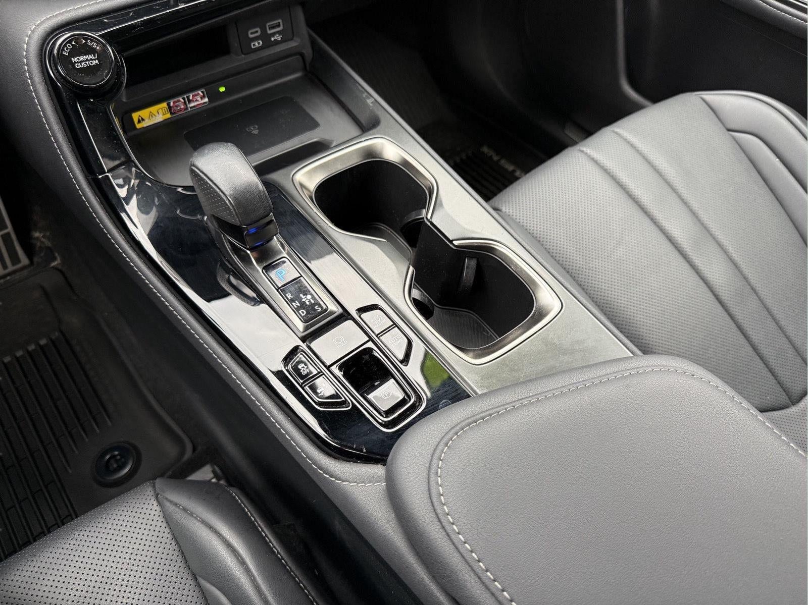 2024 Lexus NX 450h+ NX 450h+ F SPORT Handling
