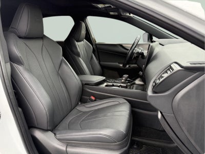 2024 Lexus NX 450h+ NX 450h+ F SPORT Handling