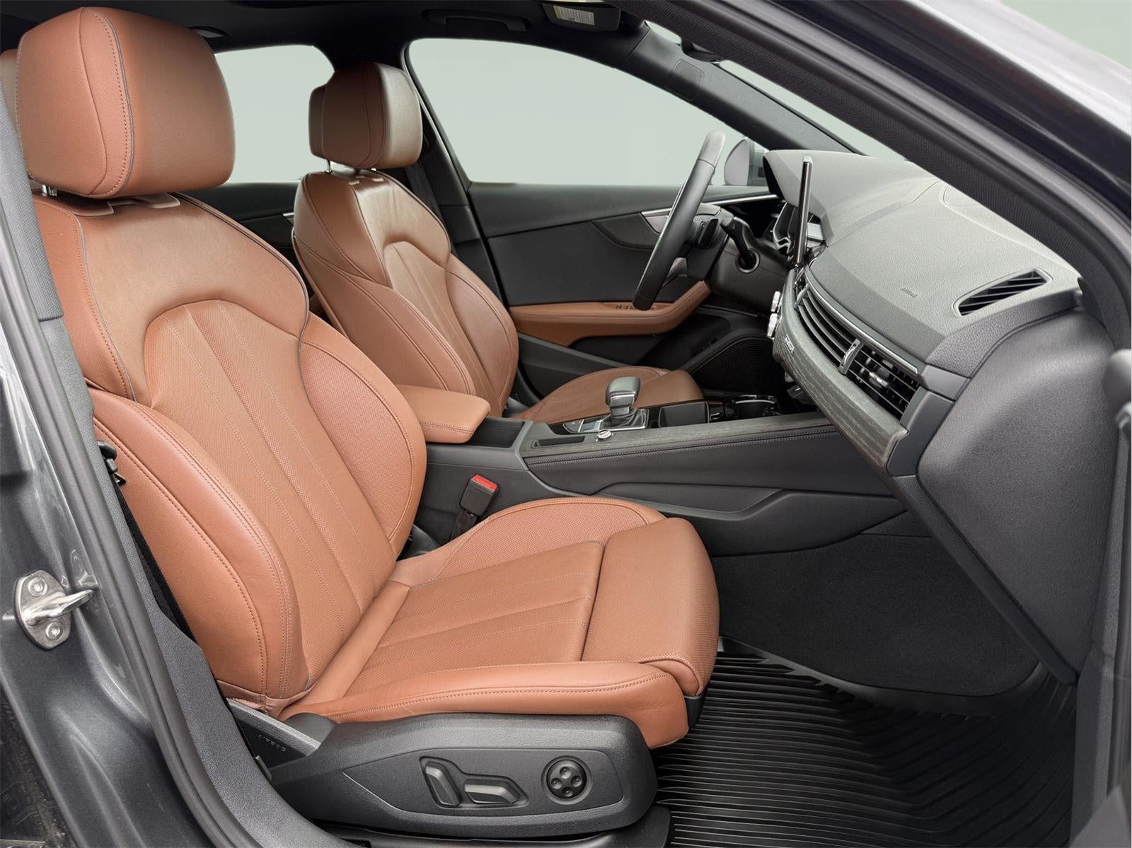 2024 Audi A4 Sedan S line Premium Plus