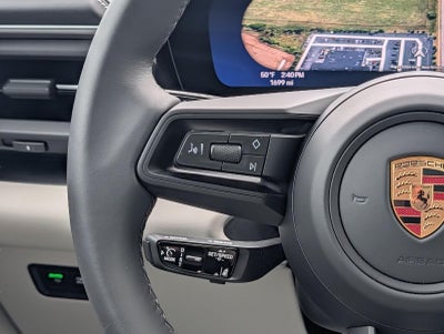 2025 Porsche Macan Electric 4