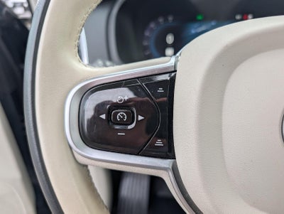 2023 Volvo XC90 Plus