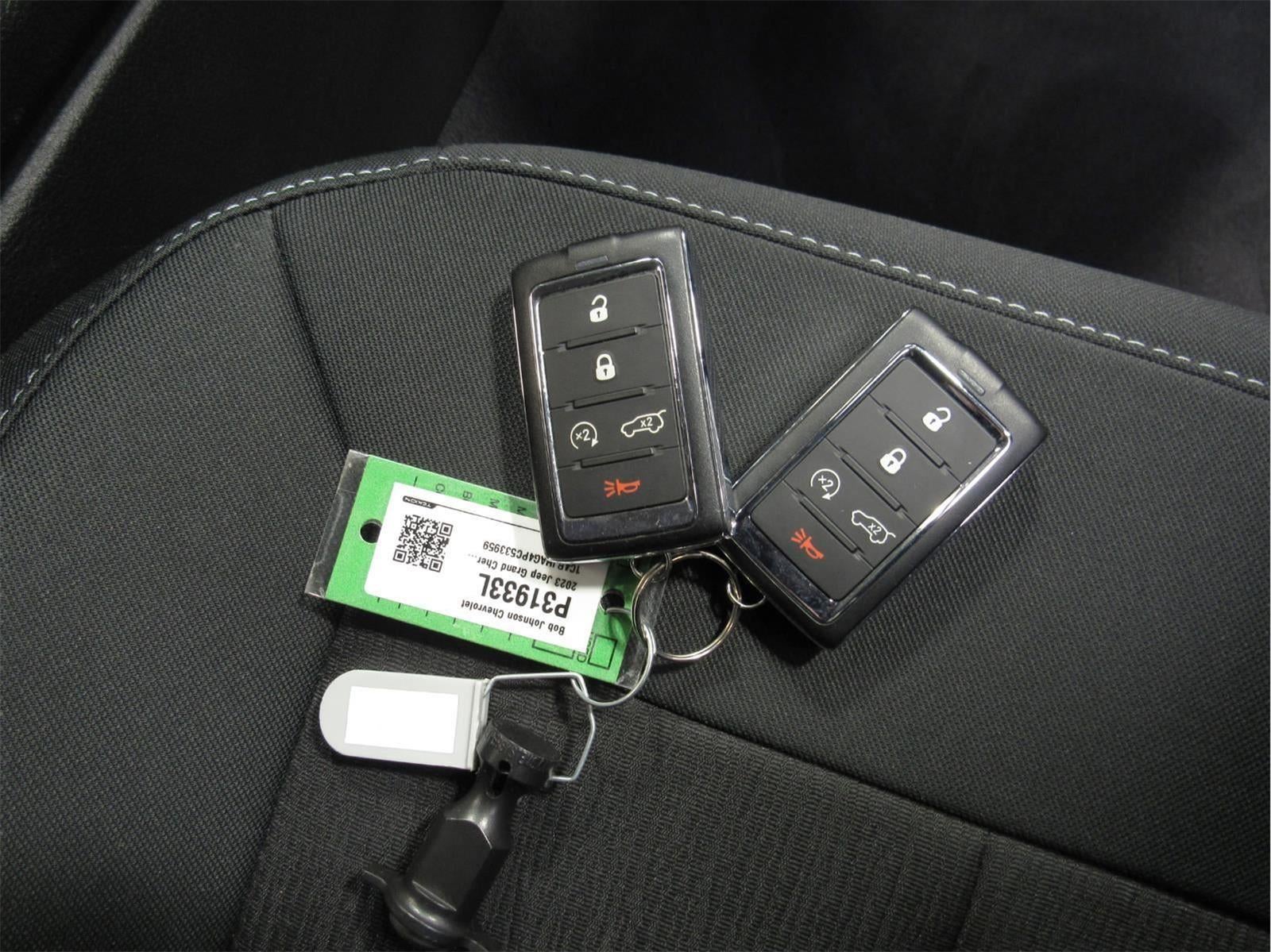 2023 Jeep Grand Cherokee Laredo