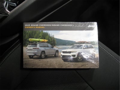 2023 Jeep Grand Cherokee Laredo