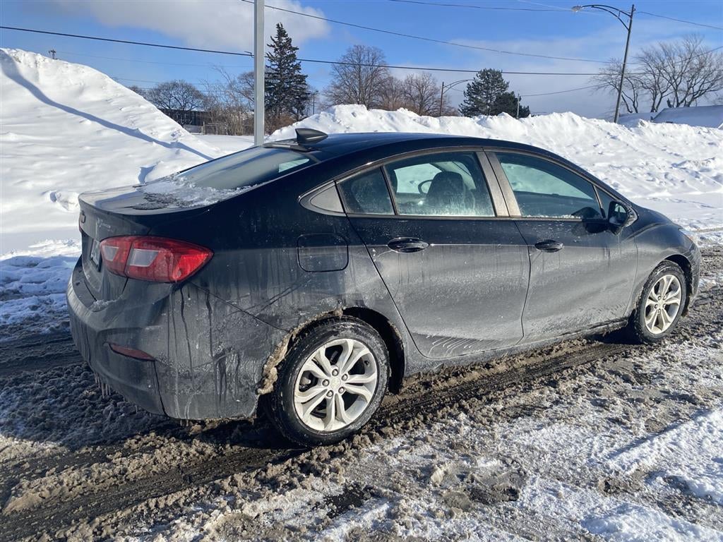2019 Chevrolet Cruze LS