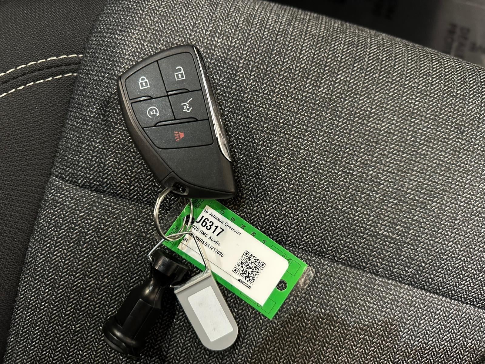 2025 GMC Acadia Elevation