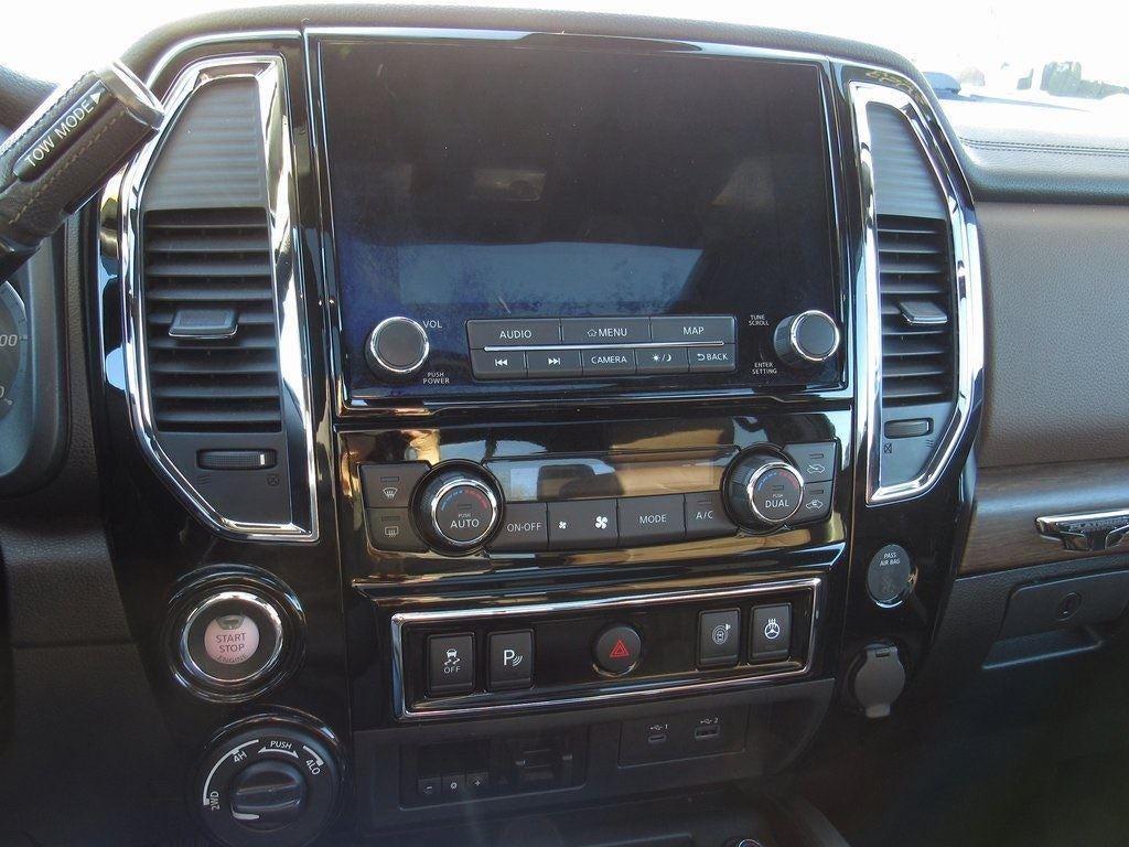 2023 Nissan TITAN Crew Cab Platinum Reserve 4x4