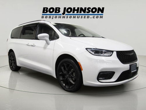 2022 Chrysler Pacifica Touring L AWD