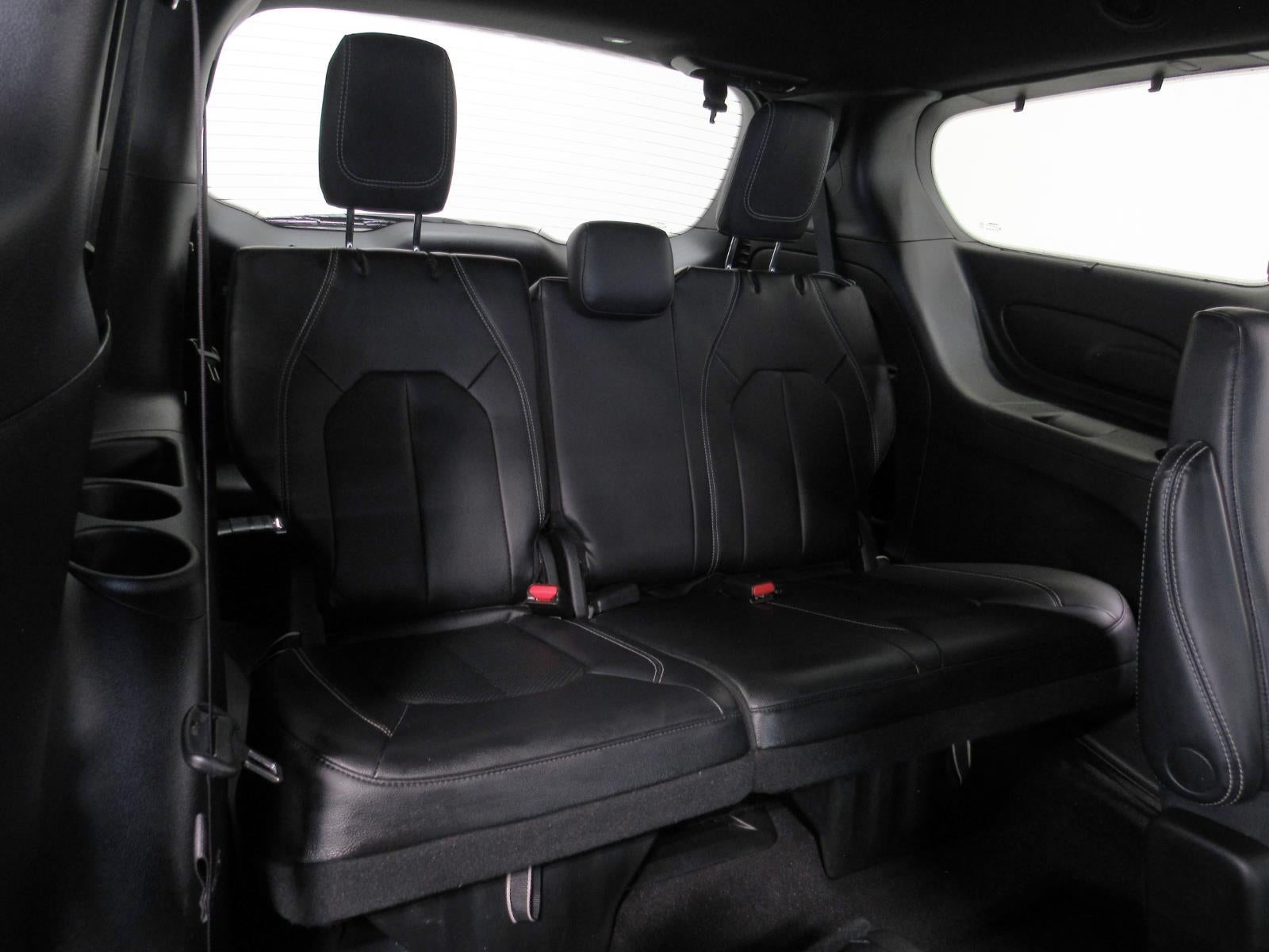 2022 Chrysler Pacifica Touring L AWD