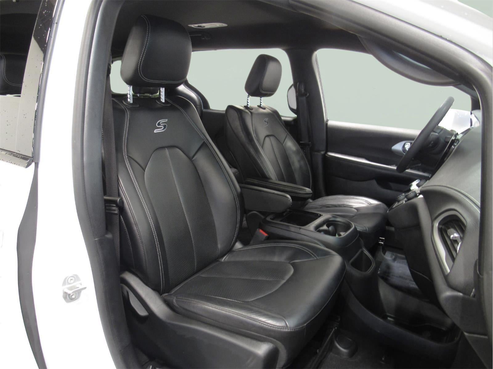 2022 Chrysler Pacifica Touring L AWD