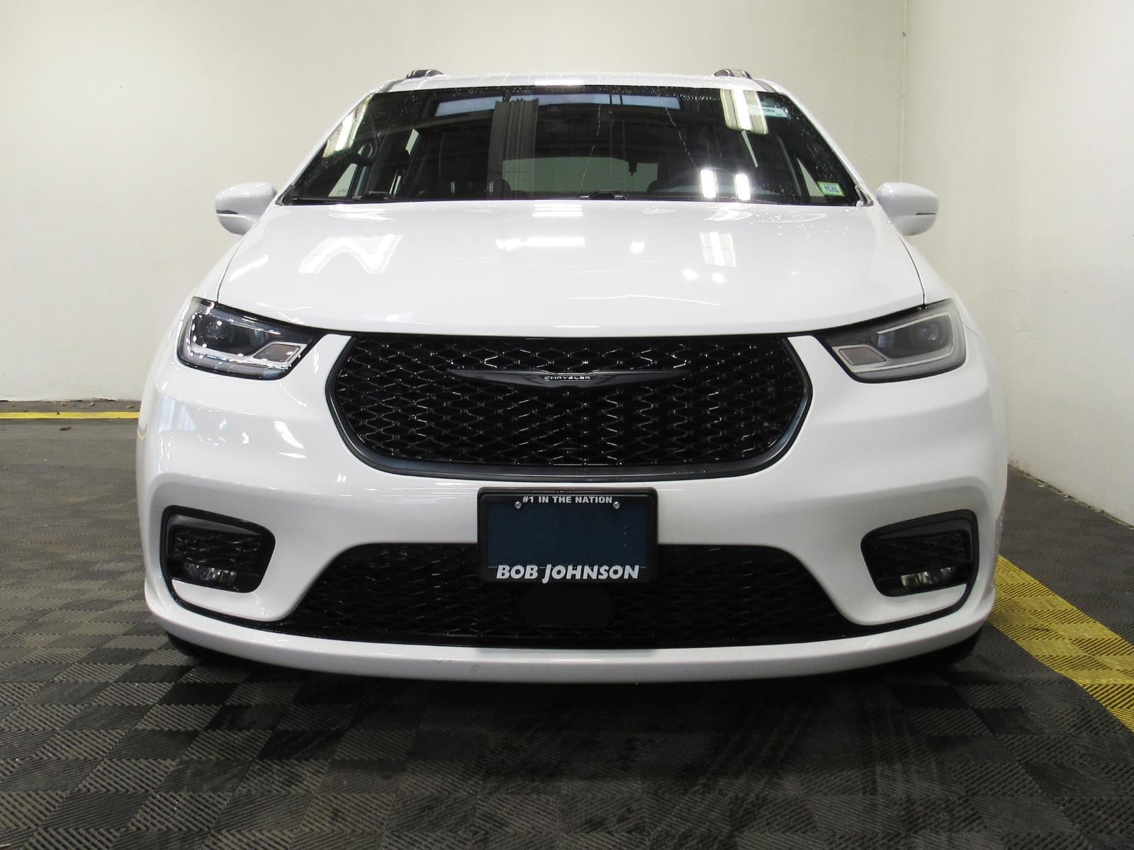 2022 Chrysler Pacifica Touring L AWD