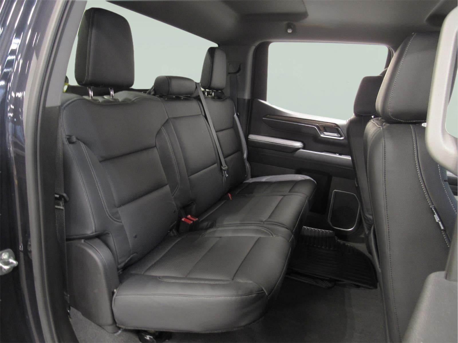 2022 Chevrolet Silverado 1500 LT (2FL)