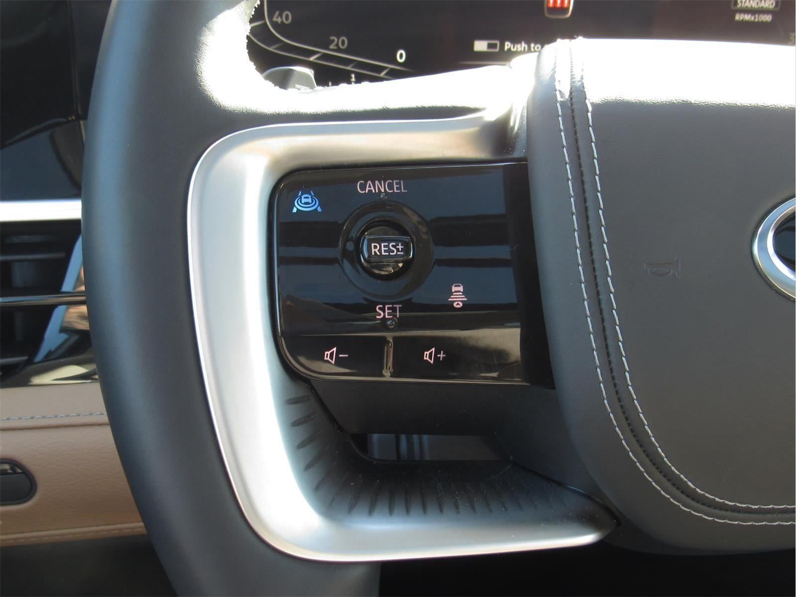 2025 INFINITI QX80 SENSORY