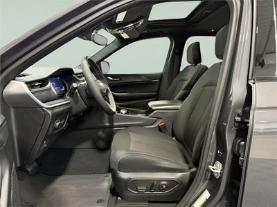 2024 Jeep Grand Cherokee Laredo X