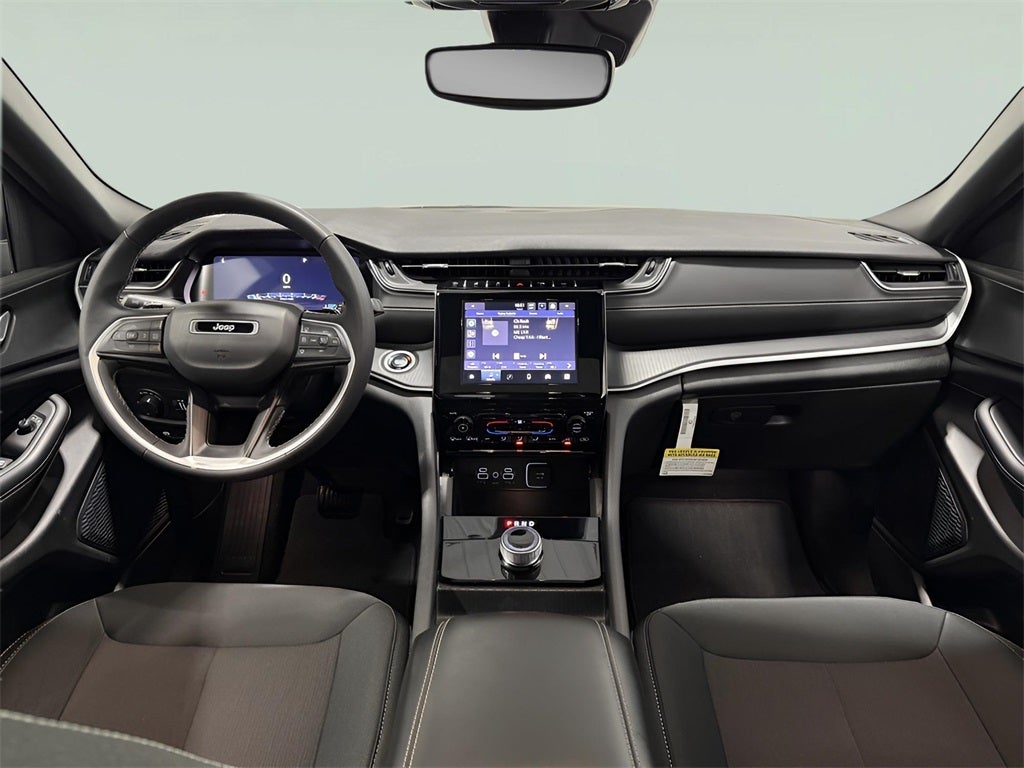 2024 Jeep Grand Cherokee Laredo X