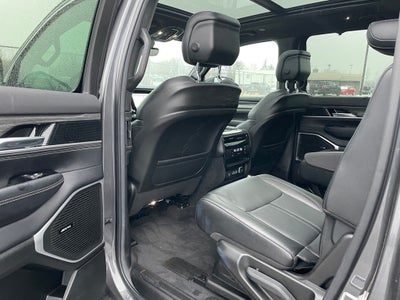 2022 Jeep Wagoneer Series II